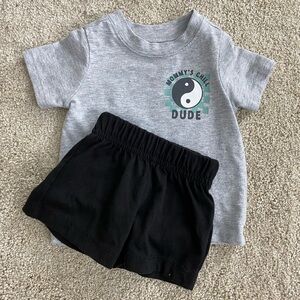 Garanimals Shirt & Shorts Outfit 🩶